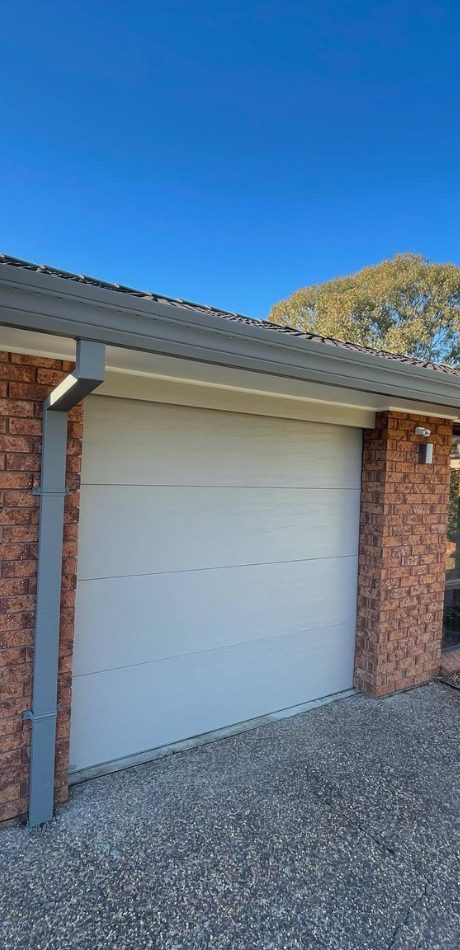 garage door installers in the entrance