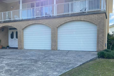 panel lift door reliable